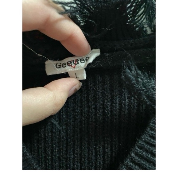 Boutique Black Frayed Distressed Sweater - Picture 8 of 8